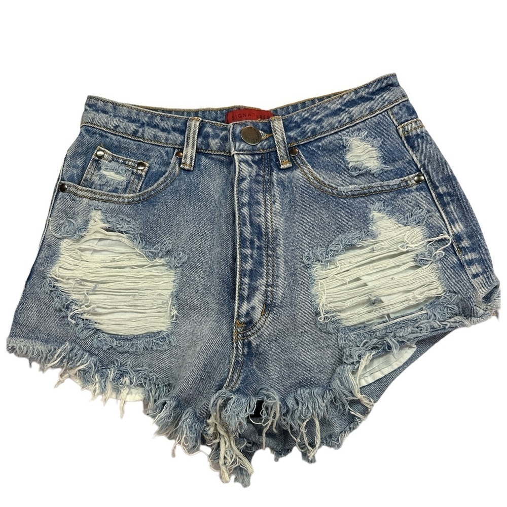 Signature8 Destroyed Five Pocket Button Fly Shorts Small